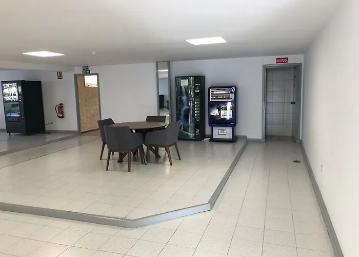 Un En Playa De Americas Apartmán