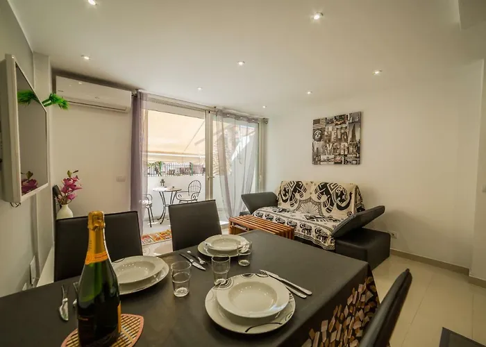 Un En Playa De Americas Apartment *