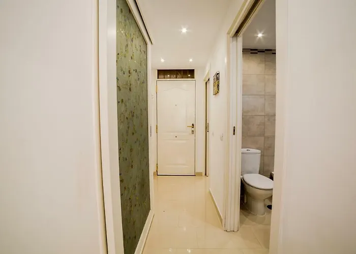 Un En Playa De Americas * Costa Adeje (Tenerife)